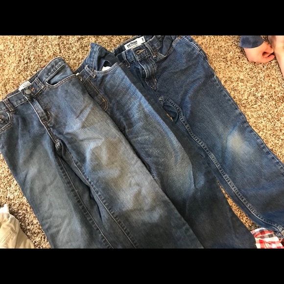 Boys size 8. No rips or tears. - Picture 2 of 2